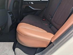 BMW X5 xDrive40i Sports Activity Vehicle 2026