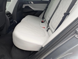 BMW X5 xDrive40i Sports Activity Vehicle 2026