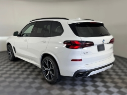 BMW X5 xDrive40i Sports Activity Vehicle 2026