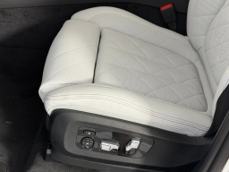 BMW X5 xDrive40i Sports Activity Vehicle 2026