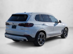 BMW X5 xDrive40i Sports Activity Vehicle 2026