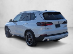 BMW X5 xDrive40i Sports Activity Vehicle 2026