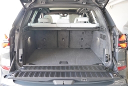 BMW X5 xDrive40i Sports Activity Vehicle 2026