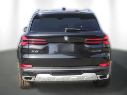 BMW X5 xDrive40i Sports Activity Vehicle 2026