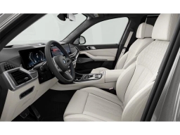 BMW X7 M60i Sports Activity Vehicle 2027