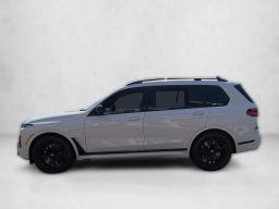 BMW X7 M60i Sports Activity Vehicle 2026