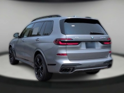 BMW X7 M60i Sports Activity Vehicle 2027