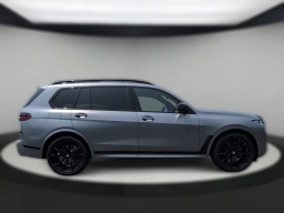 BMW X7 M60i Sports Activity Vehicle 2027