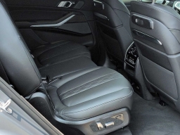 BMW X7 M60i Sports Activity Vehicle 2027