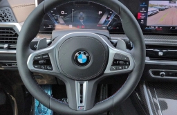BMW X7 M60i Sports Activity Vehicle 2027
