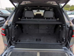 BMW X7 M60i Sports Activity Vehicle 2027