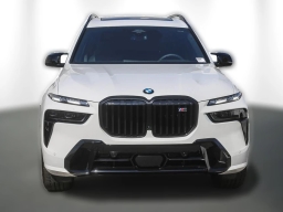 BMW X7 M60i Sports Activity Vehicle 2026