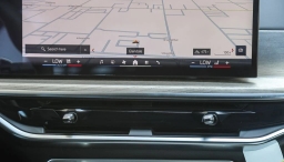 BMW X7 M60i Sports Activity Vehicle 2026
