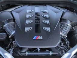 BMW X7 M60i Sports Activity Vehicle 2027