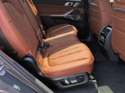 BMW X7 M60i Sports Activity Vehicle 2027
