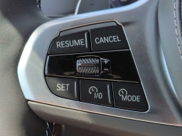 BMW X7 M60i Sports Activity Vehicle 2027