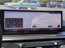BMW X7 M60i Sports Activity Vehicle 2027