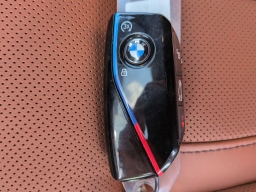 BMW X7 M60i Sports Activity Vehicle 2027