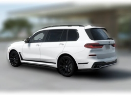 BMW X7 M60i Sports Activity Vehicle 2027