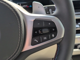 BMW X7 M60i Sports Activity Vehicle 2026