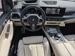 BMW X7 M60i Sports Activity Vehicle 2026