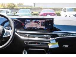 BMW X7 M60i Sports Activity Vehicle 2027
