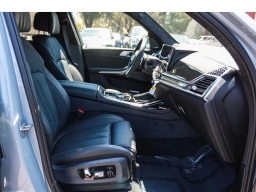 BMW X7 M60i Sports Activity Vehicle 2027