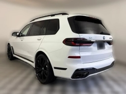 BMW X7 M60i Sports Activity Vehicle 2027