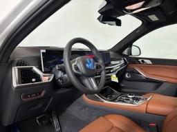 BMW X7 M60i Sports Activity Vehicle 2027