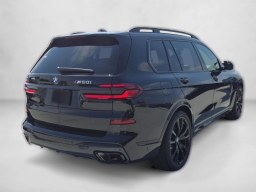BMW X7 M60i Sports Activity Vehicle 2026