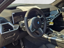 BMW X7 M60i Sports Activity Vehicle 2026