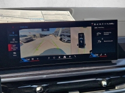 BMW X7 M60i Sports Activity Vehicle 2026