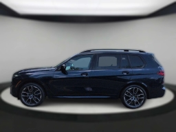 BMW X7 M60i Sports Activity Vehicle 2027