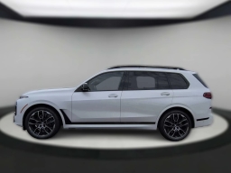 BMW X7 M60i Sports Activity Vehicle 2027