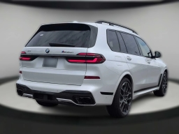 BMW X7 M60i Sports Activity Vehicle 2027