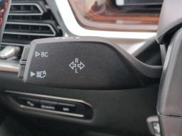 BMW X7 M60i Sports Activity Vehicle 2027