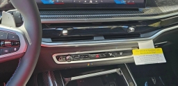 BMW X7 M60i Sports Activity Vehicle 2026