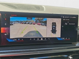 BMW X7 M60i Sports Activity Vehicle 2026