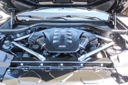 BMW X5 M60i Sports Activity Vehicle 2026