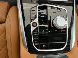 BMW X5 M60i Sports Activity Vehicle 2026