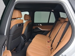 BMW X5 M60i Sports Activity Vehicle 2026