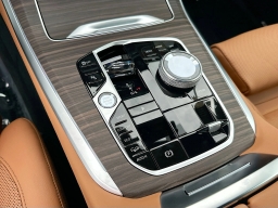 BMW X5 M60i Sports Activity Vehicle 2026