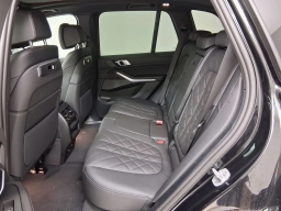 BMW X5 M60i Sports Activity Vehicle 2026