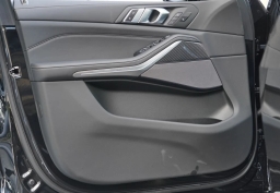 BMW X5 M60i Sports Activity Vehicle 2026