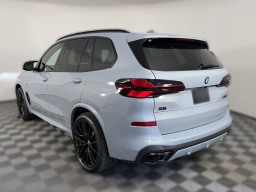 BMW X5 M60i Sports Activity Vehicle 2026