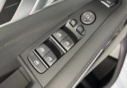 BMW X5 M60i Sports Activity Vehicle 2026
