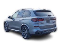 BMW X5 M60i Sports Activity Vehicle 2025