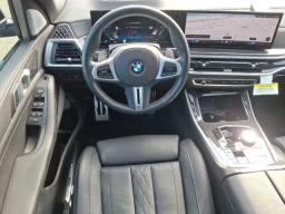 BMW X5 M60i Sports Activity Vehicle 2025