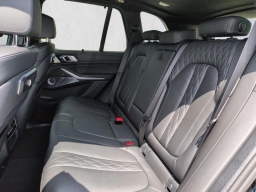 BMW X5 M60i Sports Activity Vehicle 2026