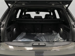 BMW X5 M60i Sports Activity Vehicle 2026